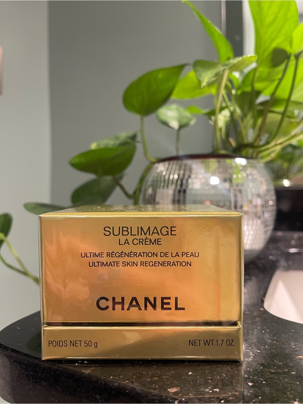 CHANEL Sublimage La Crème - Gold Packaging